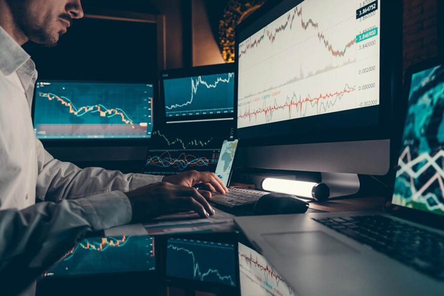 المؤشرات الرائدة