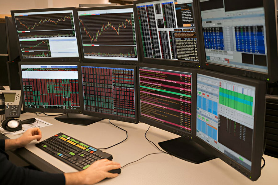 How to Become a Day Trader?