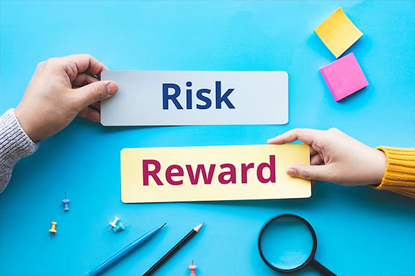 تعیین نسبت ریسک به پاداش در فارکس برای معامله‌گران، جهت درک و مدیریت بسیار مهم است. 