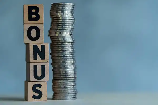 Bonus با توجه به شیوه محاسبه و پرداخت، می‌تواند بر سبک معاملاتی و تعداد دفعات معامله‌گر تأثیر بگذارد. 