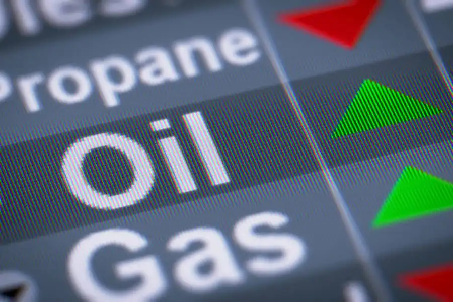 اسپرد نفت در فارکس، می‌تواند بر اساس وزن هر محصول در سبد شرکت پالایشی محاسبه شود.