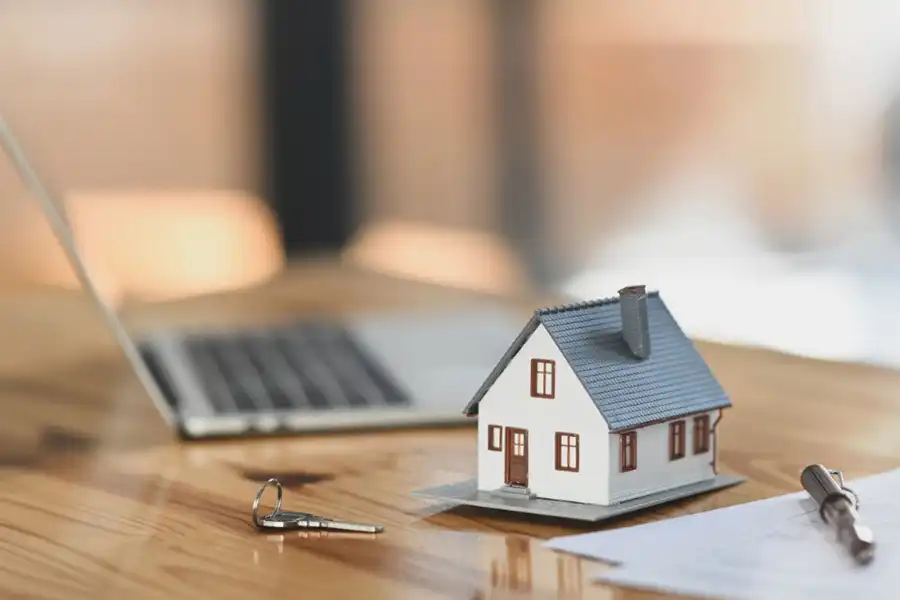 داده‌های شاخص pending home sales به‌صورت درصد تغییرات ماهیانه و سالیانه  توسط NAR در دسترس عموم قرار می‌گیرند.